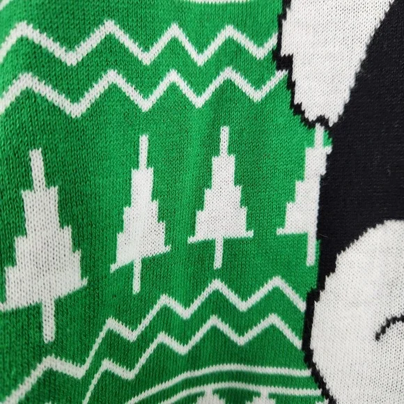 Mickey Mouse Holiday Christmas Sweater Size Medium Santa Hat Green w/ Trees - Picture 4 of 10